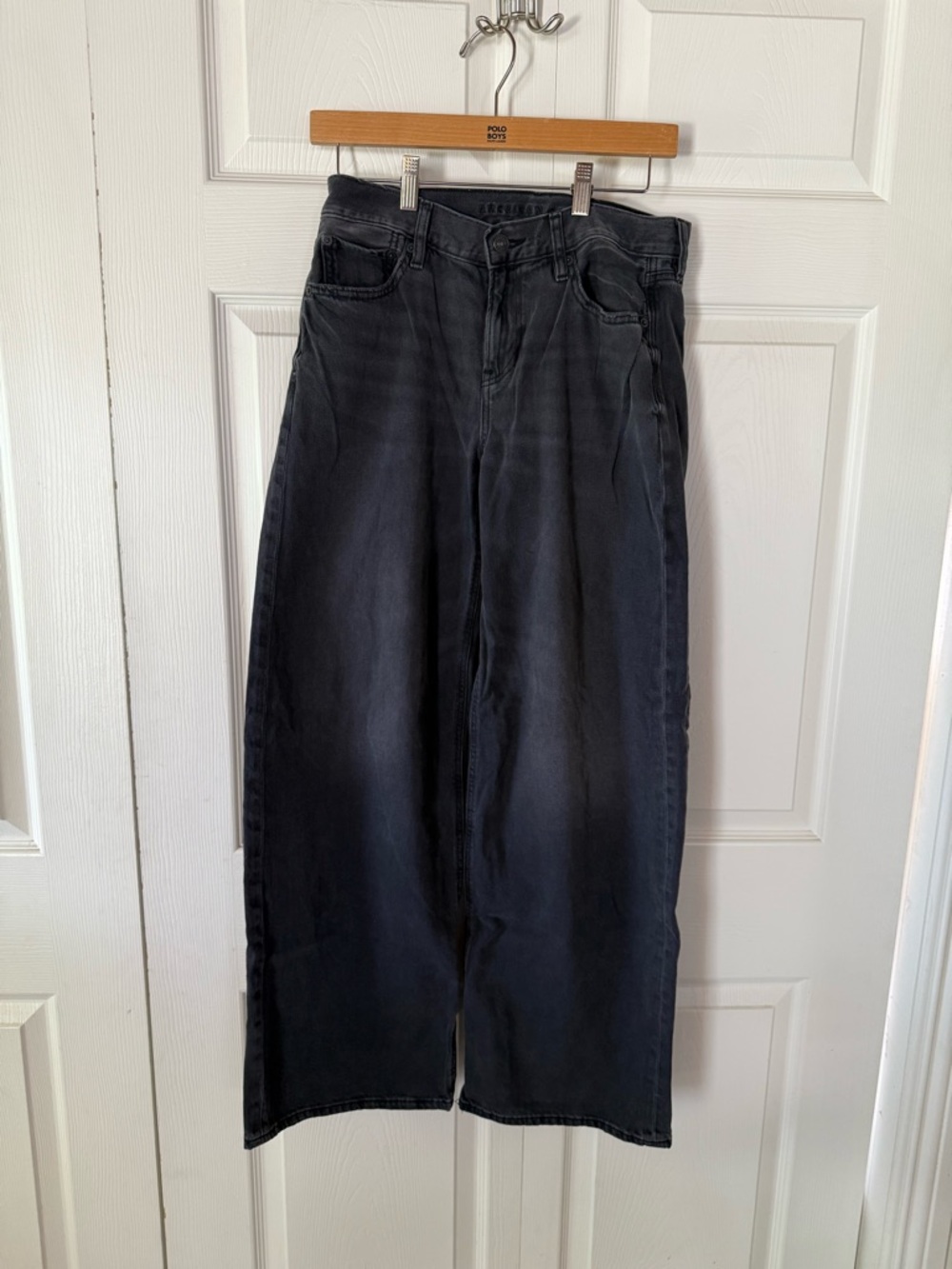 Women’s Black Wide-Leg Jeans - Classic Casual Style